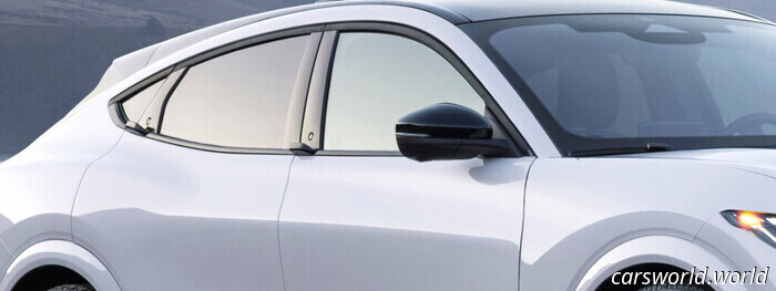 Ford ha cambiato silenziosamente le maniglie delle portiere della Mach‑E per il 2026 | Carscoops